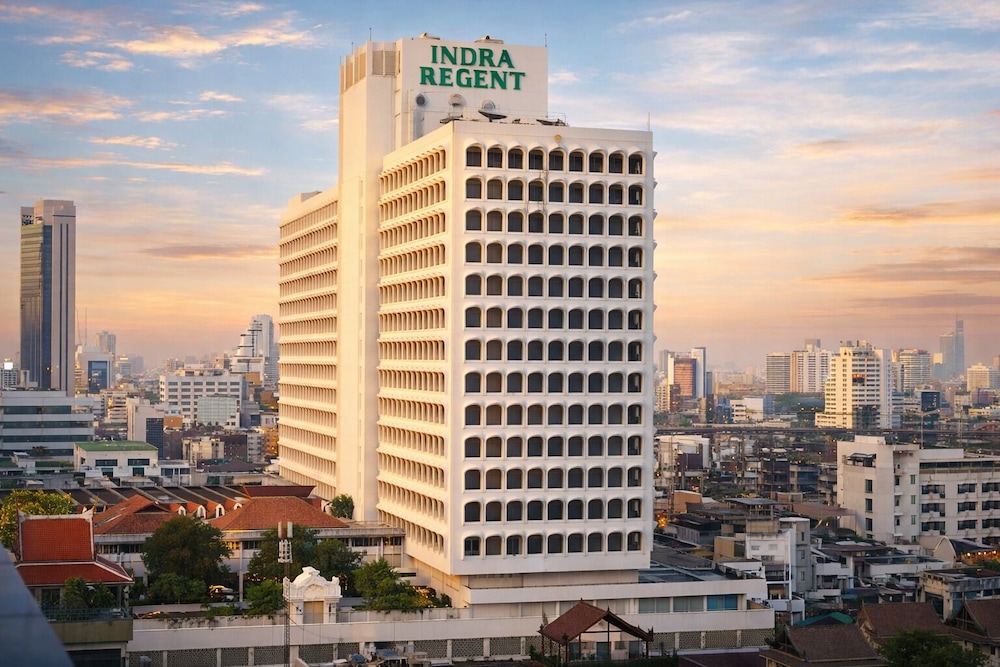 Indra Regent Hotel — 4-Star Luxury Hotel in Bangkok, Thailand
