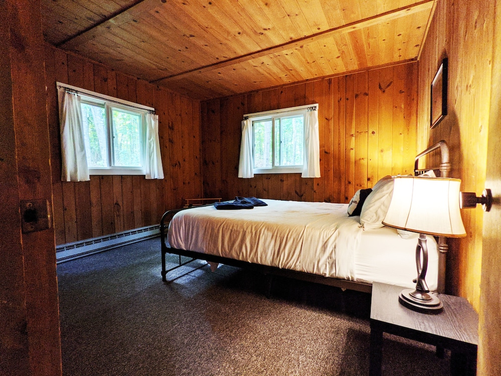 Coadys' Point of View Lake Resort - photo 125