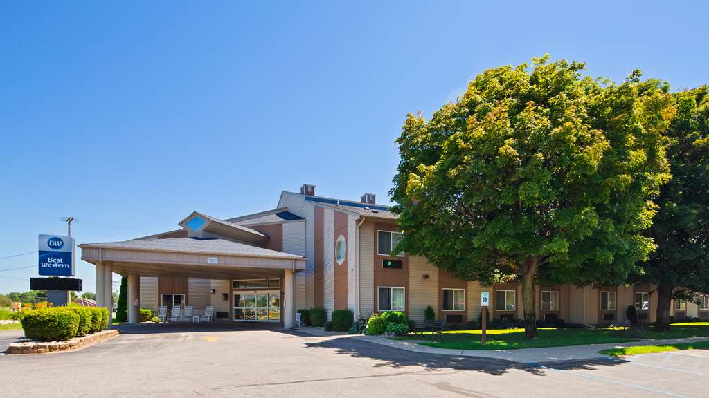 Best Western Lakewinds - featured photo