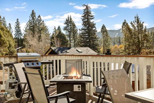 High Score Hideaway in Big Bear Lake, United States