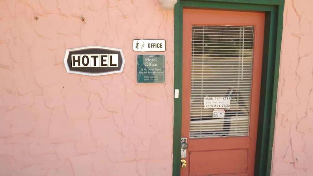 Shep's Miners Inn - photo 38
