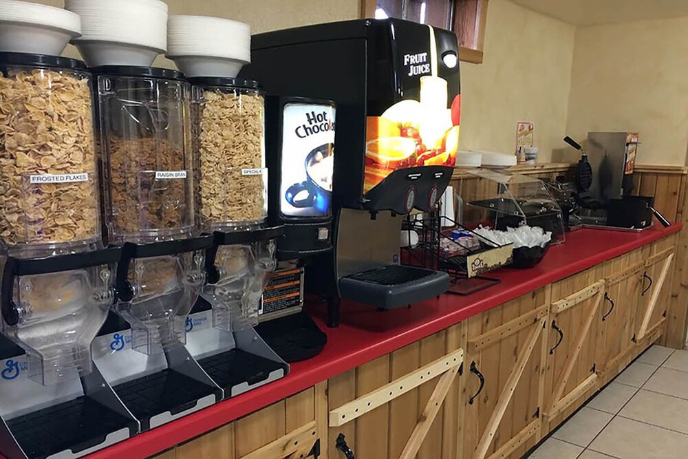 Woodside Dells Hotel & Suites - photo 34