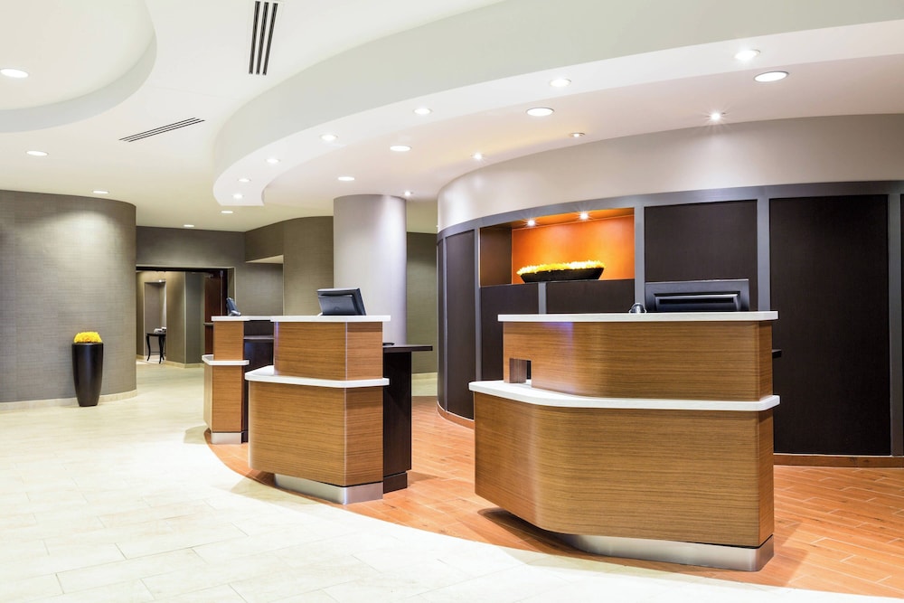Courtyard by Marriott Houston by the Galleria - photo 15