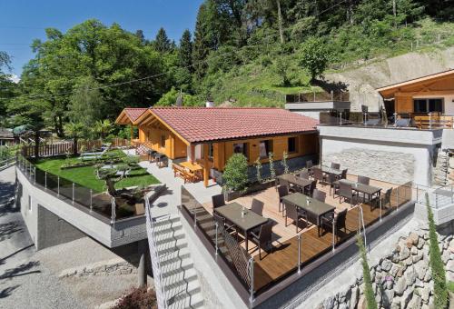 Innerluferhof - carbon neutral hotel in Rifiano