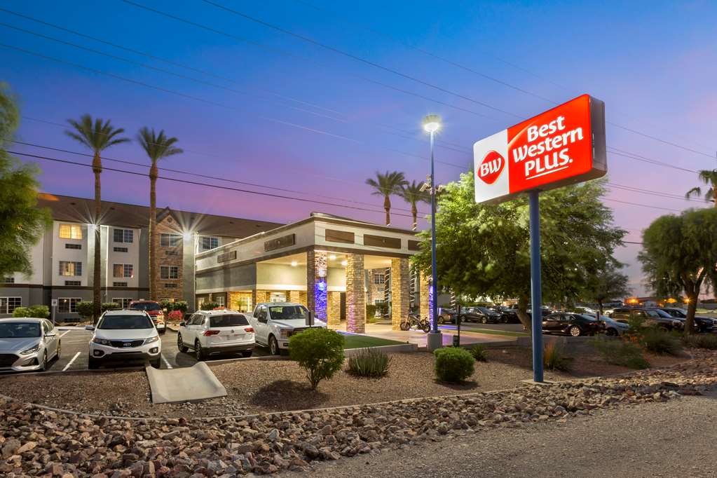 Best Western Plus Yuma Foothills Inn & Suites - featured photo