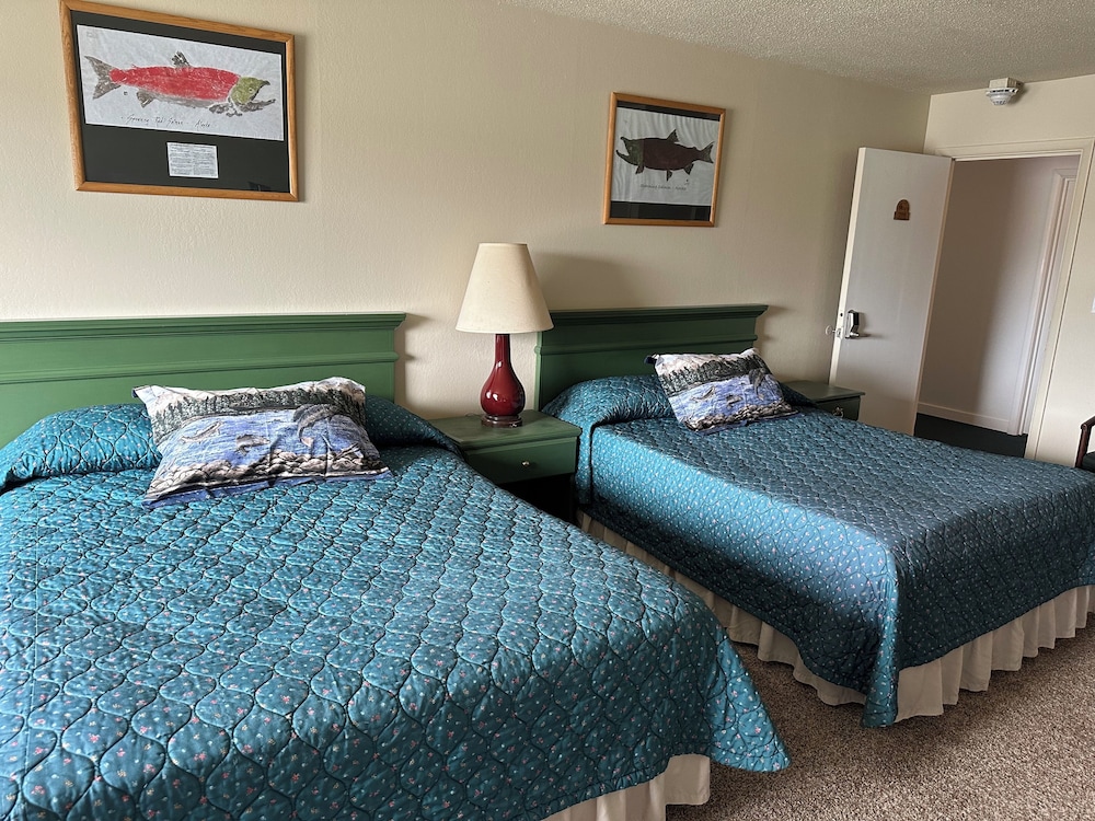 The Kenai Inn - photo 5
