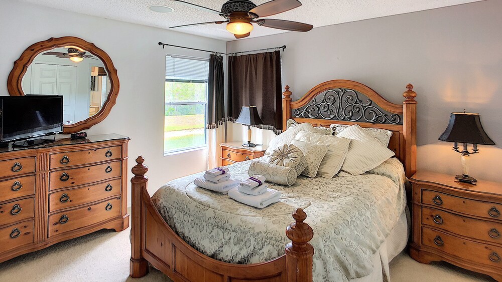 Emerald Island Resort Six bedroom - photo 5