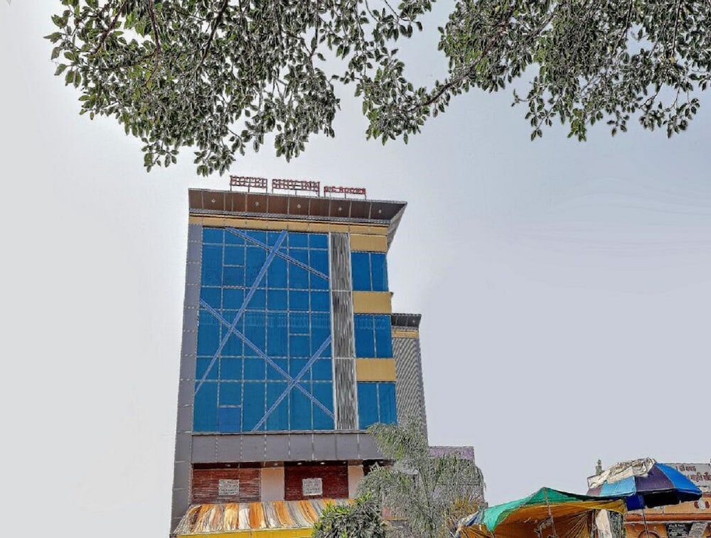 Hotel Shiv Inn — Vadodara — photo 2