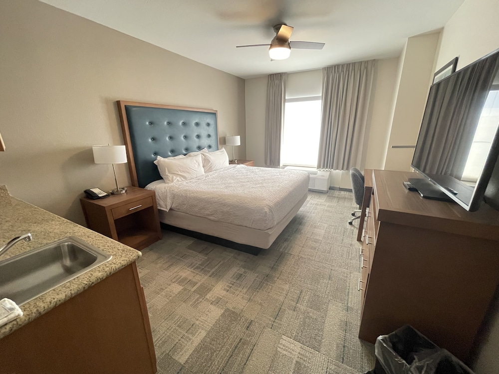 Homewood Suites by Hilton St Louis Galleria - photo 14
