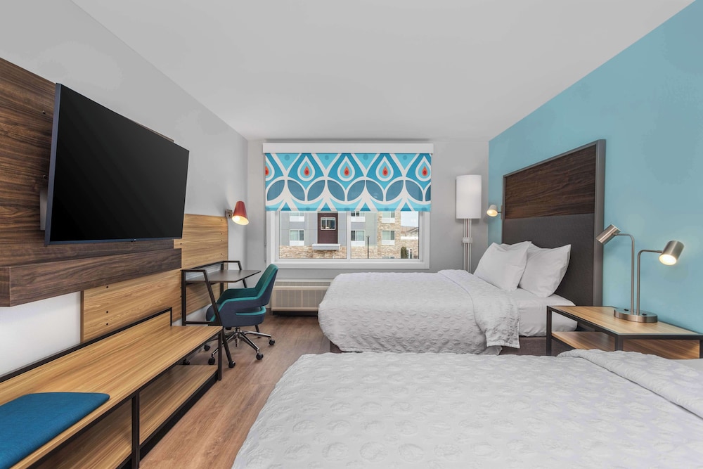 Tru by Hilton Janesville - photo 11
