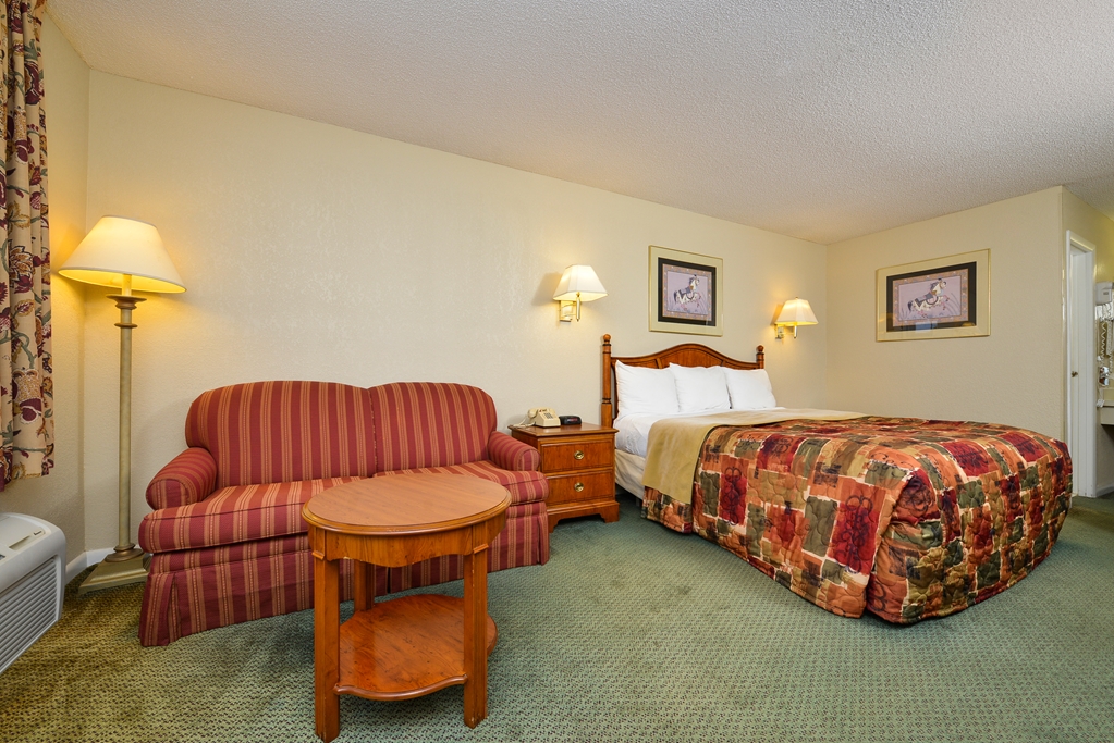 Americas Best Value Inn Winnsboro SC - photo 6