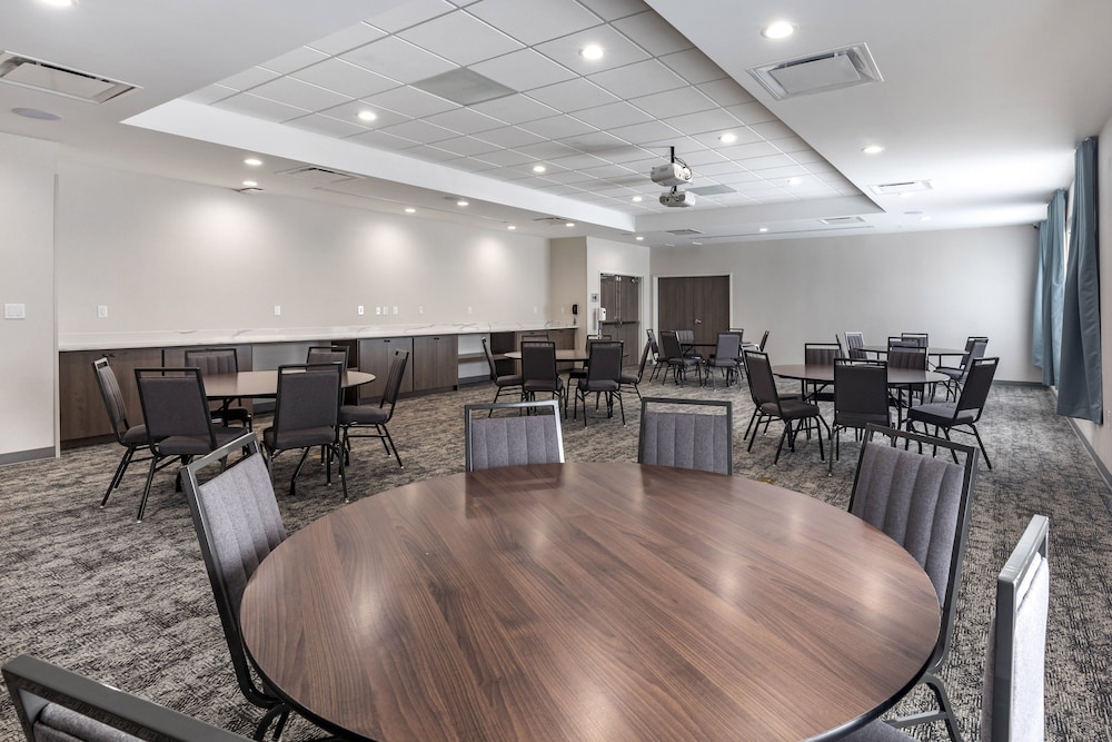Staybridge Suites Dallas Grand Prairie by IHG - photo 74