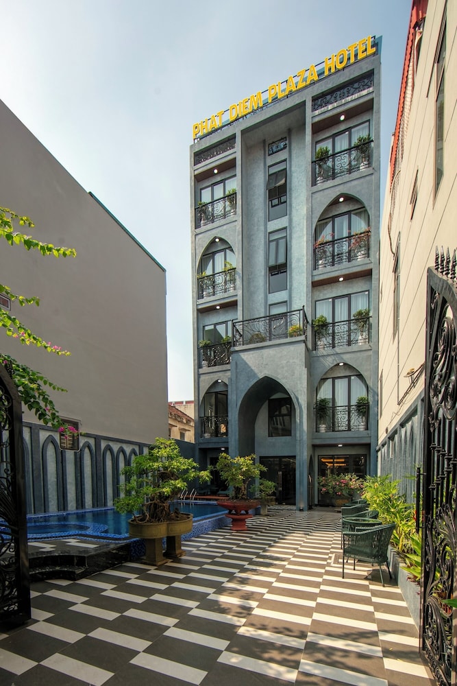 Phat Diem Plaza Hotel in Ninh Binh, Vietnam