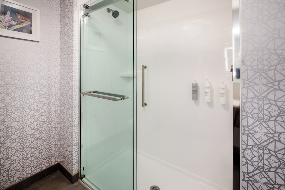 Hampton Inn & Suites by Hilton La Grande - photo 17