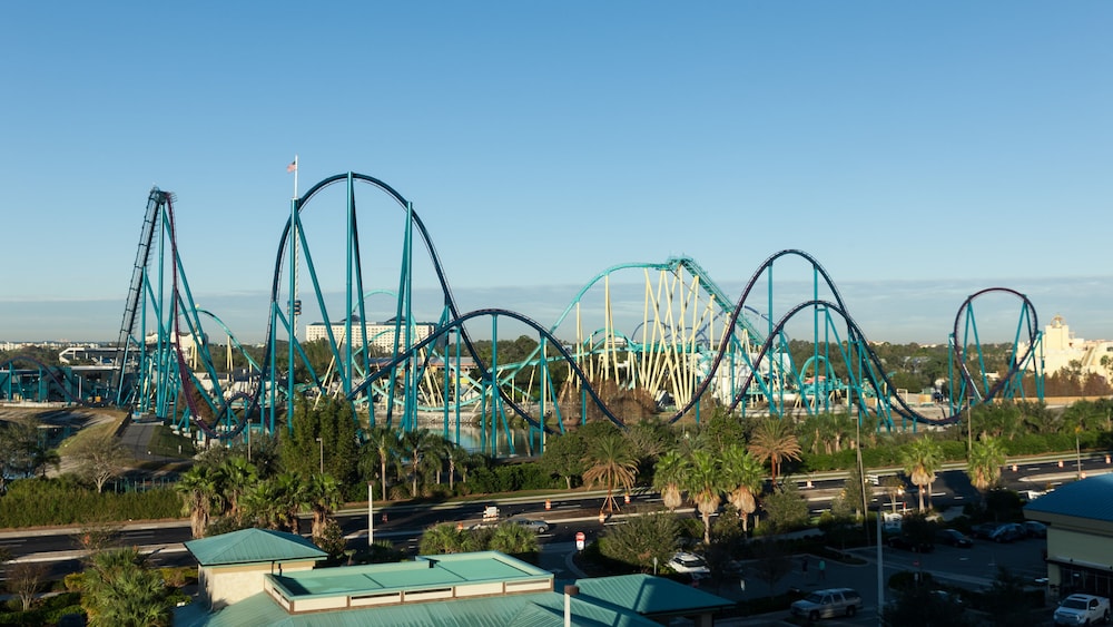 Holiday Inn Express & Suites Orlando at SeaWorld by IHG - photo 54