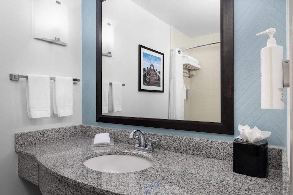 Hilton Garden Inn Pascagoula - photo 26