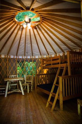 Mount Vernon Camping Resort 16 ft. Yurt 6 - photo 3