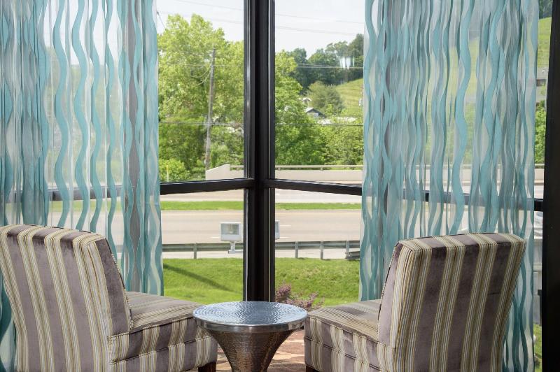 Pigeon River Inn - photo 42