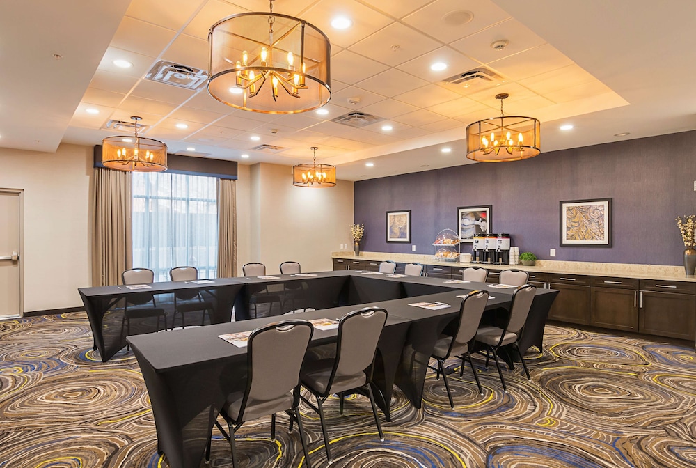 Hampton Inn & Suites Colleyville DFW Airport West - photo 47