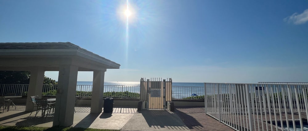 Gulfstream Manor - photo 20