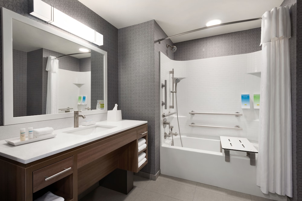 Home2 Suites by Hilton Portland Hillsboro - photo 35
