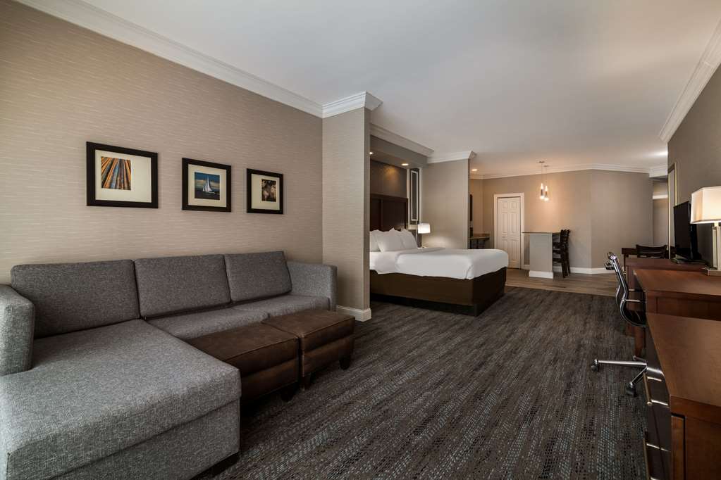 Comfort Inn & Suites Plattsburgh Morrisonville - photo 13