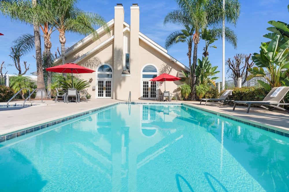 Chase Suites Hotel Brea Fullerton - photo 20