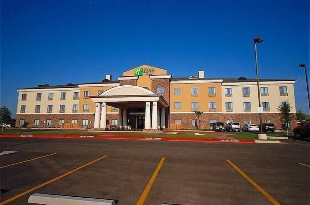 Holiday Inn Express Hotel & Suites Odessa by IHG - photo 42