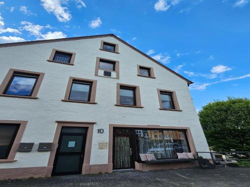 Apartment in Eifel near Hiking Trails
