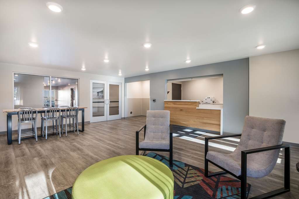 WoodSpring Suites Gurnee Chicago - photo 8