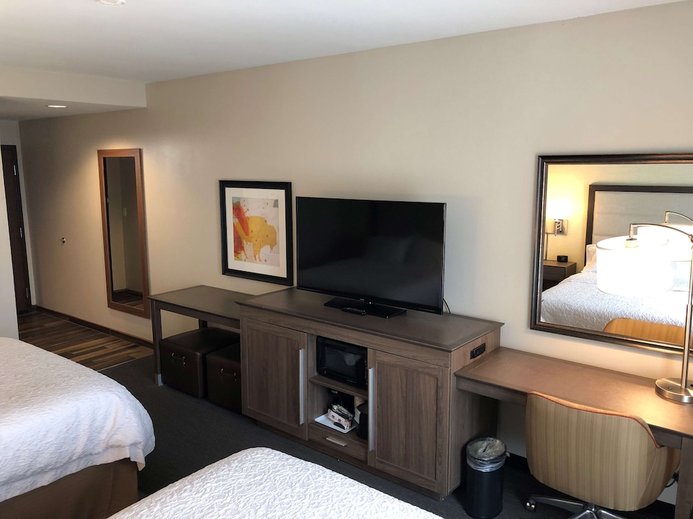Hampton Inn & Suites Ponca City - photo 15