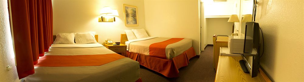 Capitol Inn & Suites - photo 21