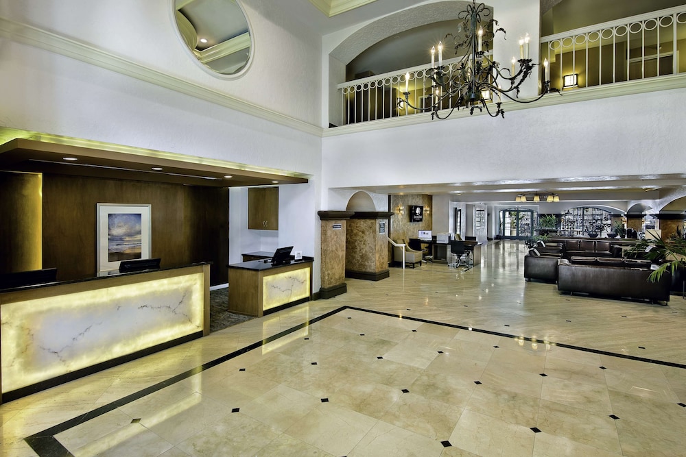 DoubleTree by Hilton San Pedro Port of Los Angeles - photo 2