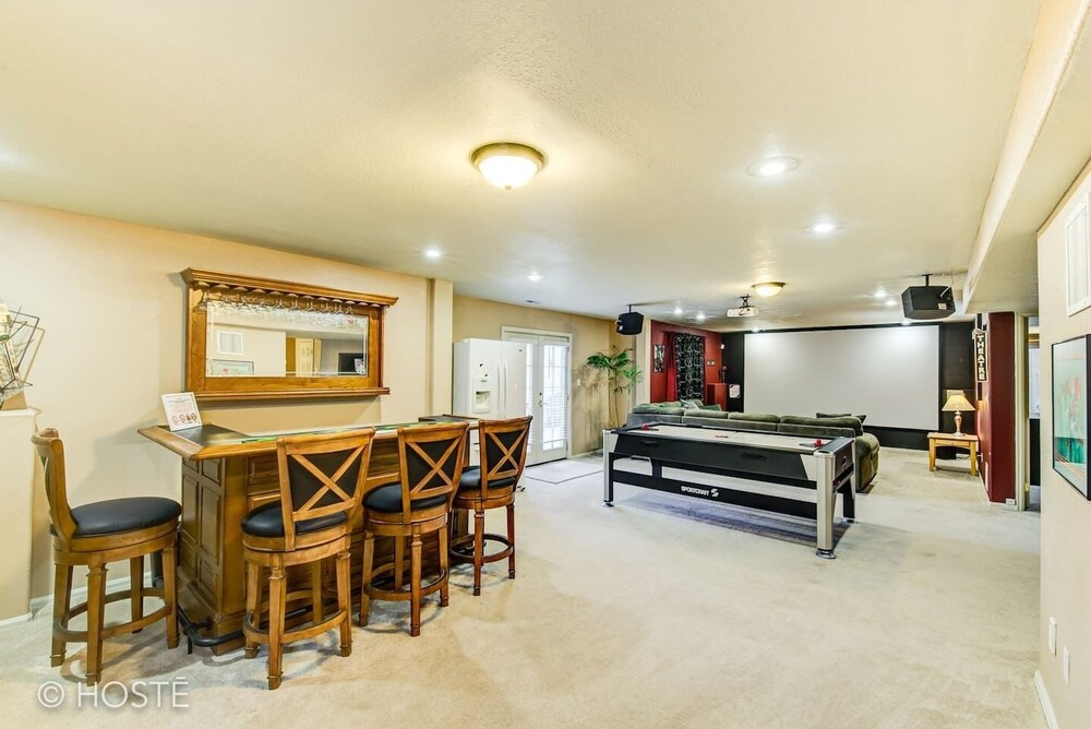 5Br Mtn Views Family Getaway Hot Tub - photo 6