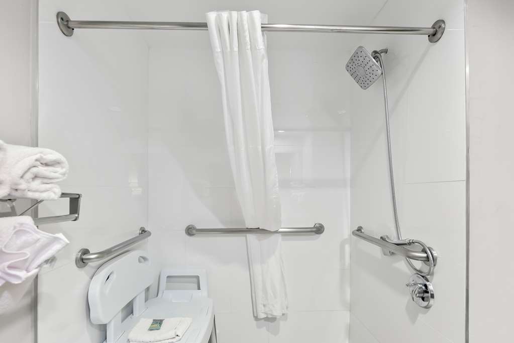 Best Western Knoxville Suites Downtown - photo 20