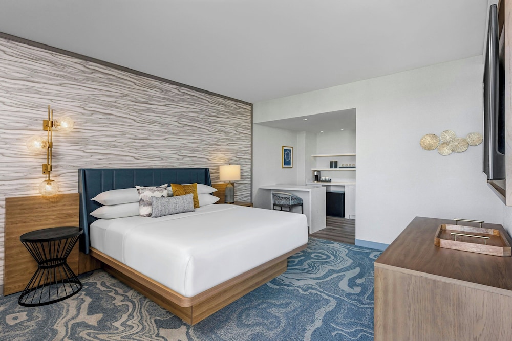 Sheraton San Diego Resort - photo 15