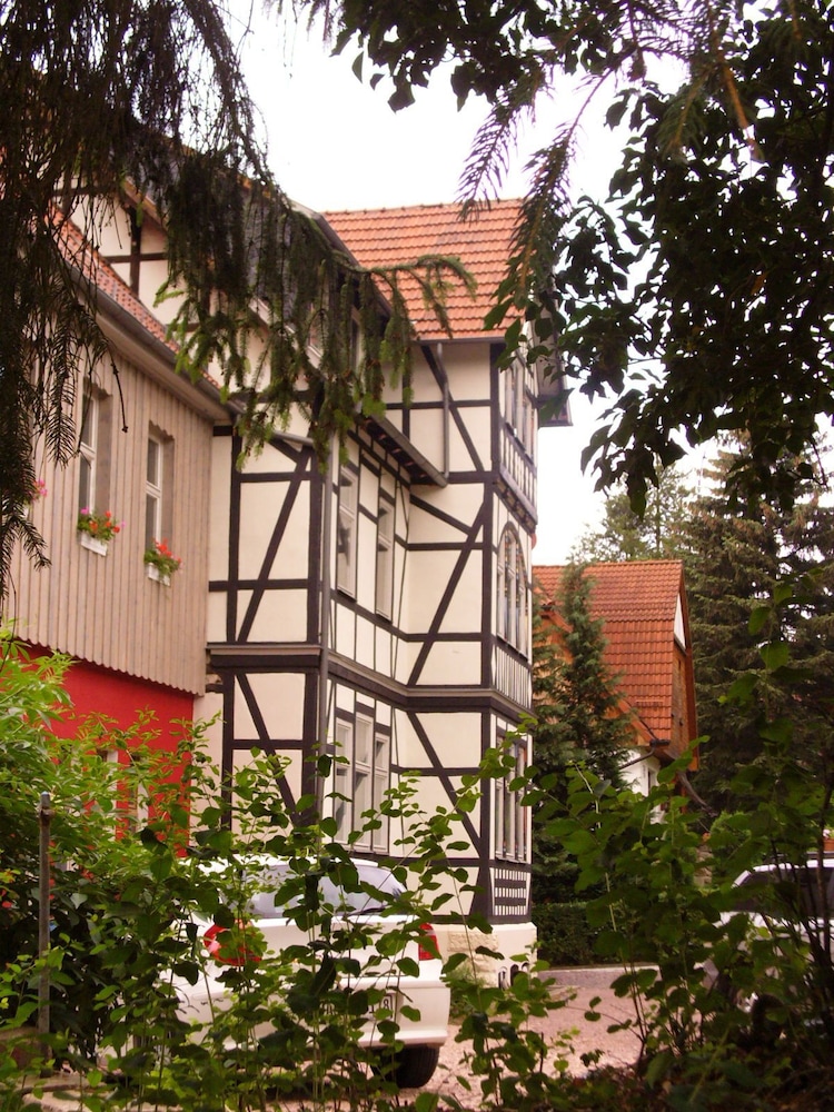 Hotel Kapelle Bed & Breakfast — hotel in Bad Liebenstein