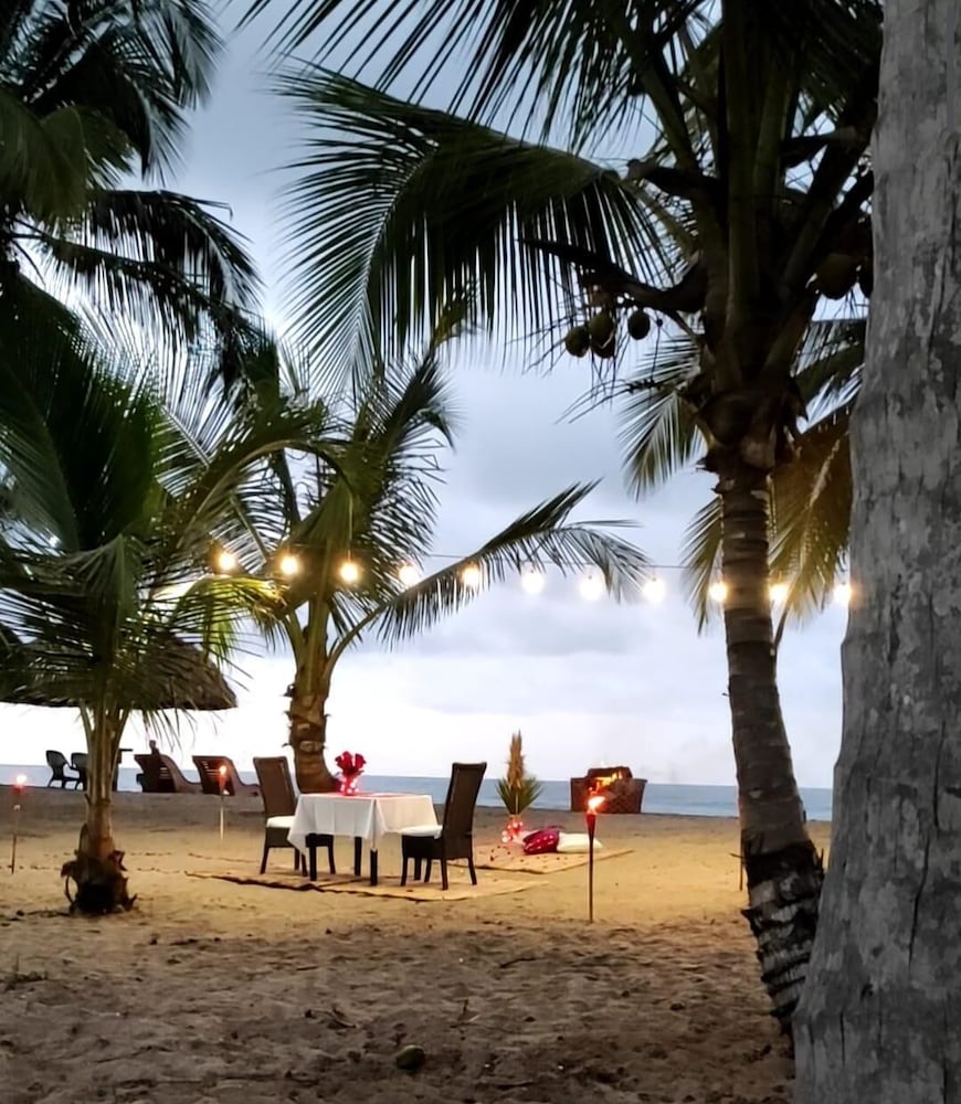 Uuttaaka Eco Hotel — Riofrio