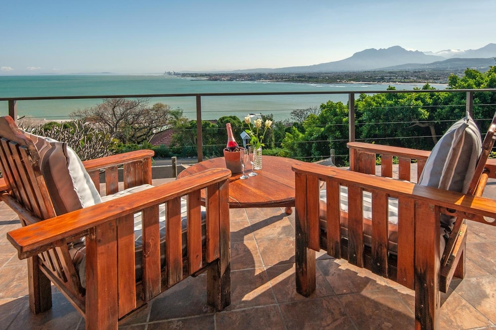 18 on Kloof Bed and Breakfast — 4-Star Luxury Hotel in Cape Town, South Africa