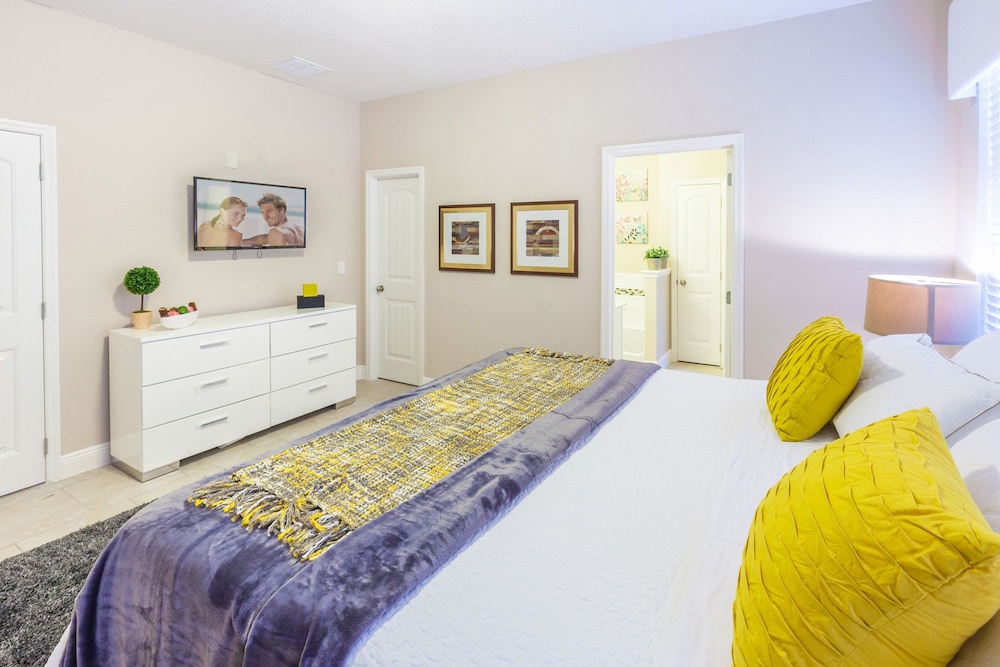 Solterra Resort style Pool Homes - photo 4
