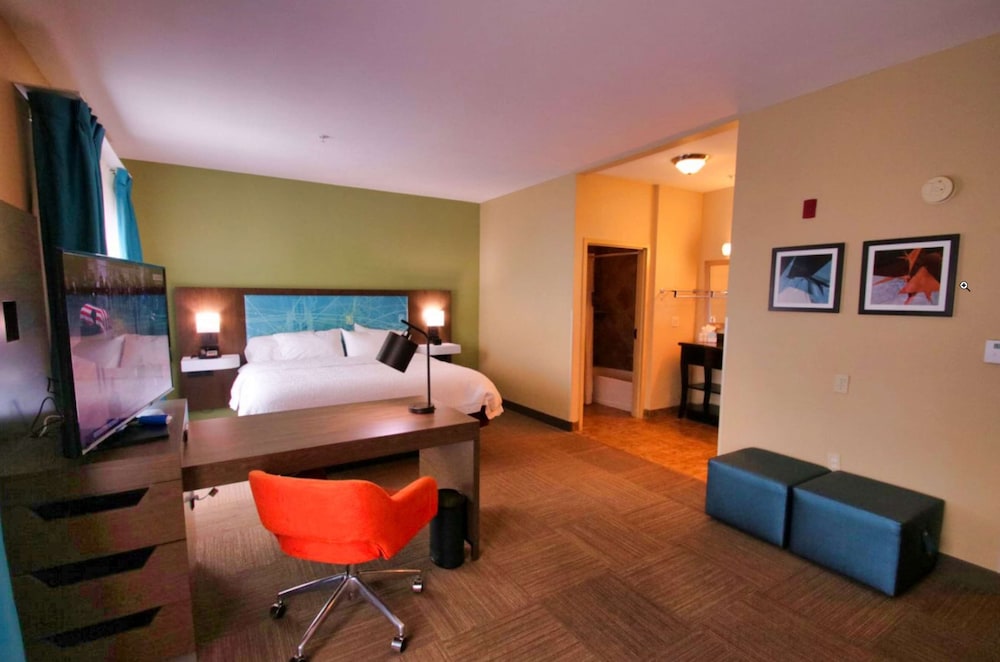 Hampton Inn & Suites Jacksonville Beach Blvd Mayo Clinic - photo 6
