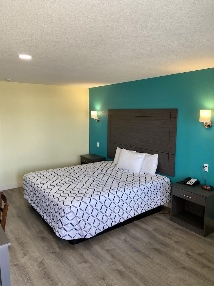 Knights Inn Gila Bend - photo 16