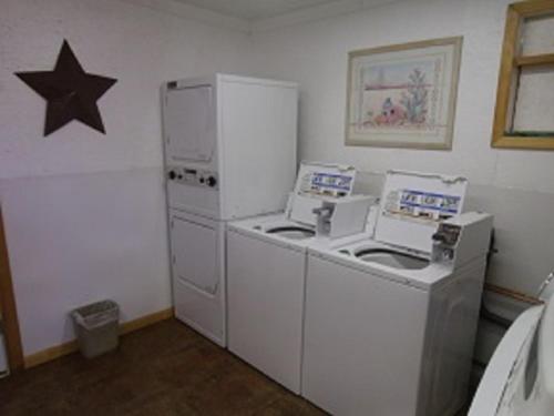 Stagecoach Suites - photo 43