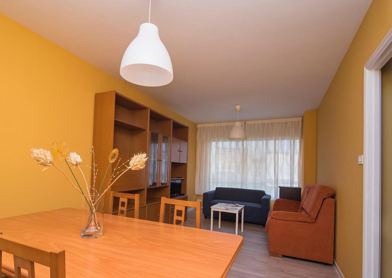 Amplio Apartamento En Burela — 4-Star Luxury Hotel in Burela De Cabo, Spain