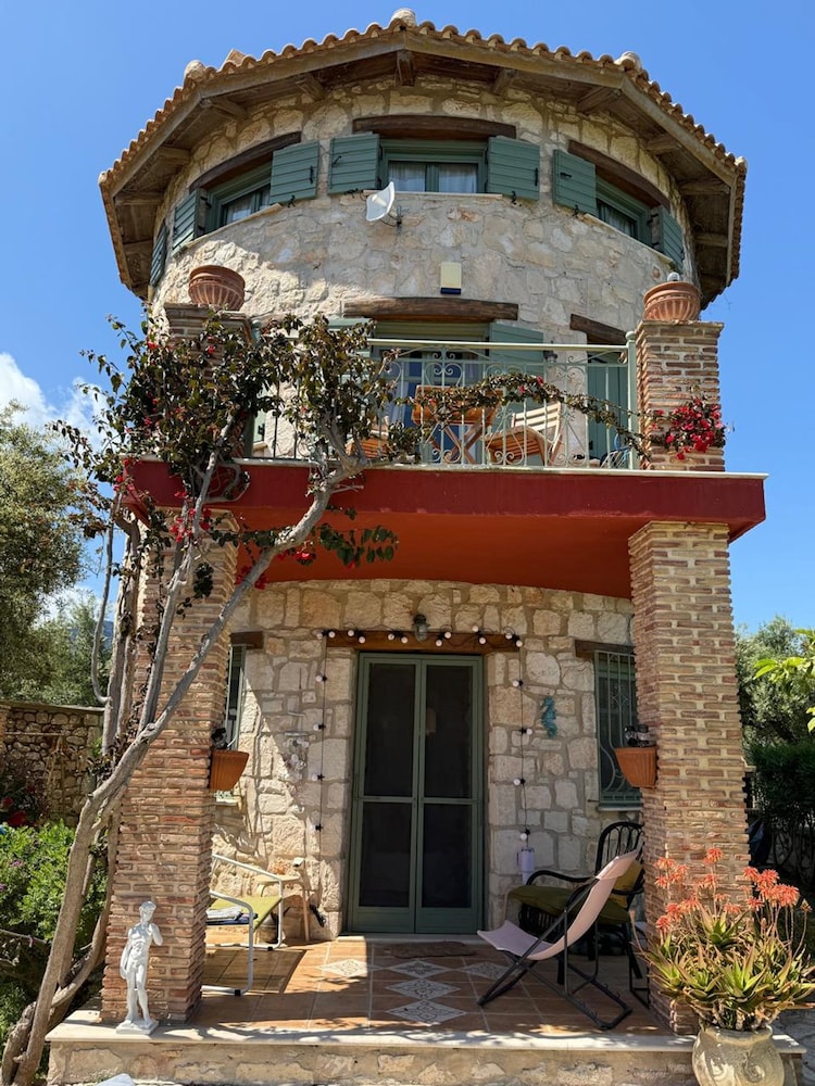 Valory s Stone Tower - carbon neutral hotel in Zakynthos