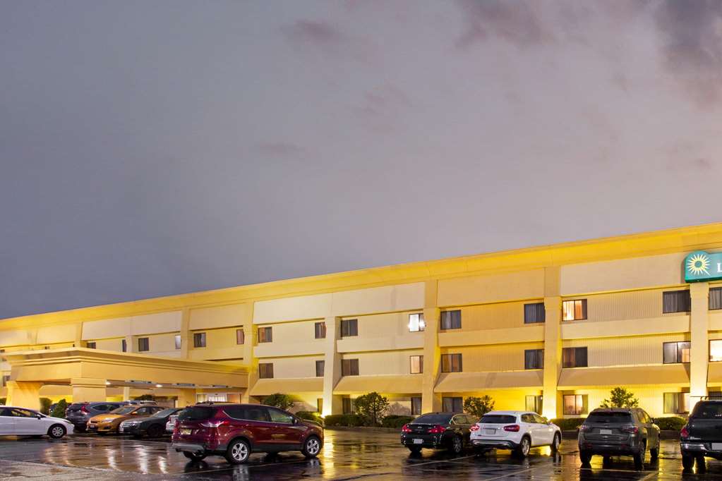La Quinta Inn by Wyndham Auburn Worcester - photo 7