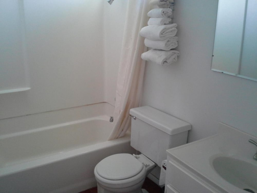 Boron Motel - photo 20
