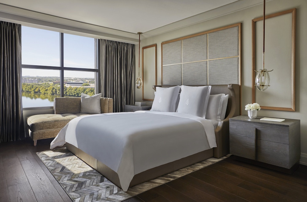 Four Seasons Hotel Austin - photo 24