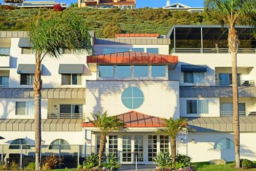 Diamond Riviera Beach and Spa Resort 2bd — hotel in Dana Point