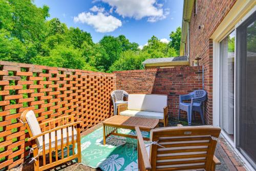 2 Mi to High Point University: Townhome w Patio — High Point — photo 2